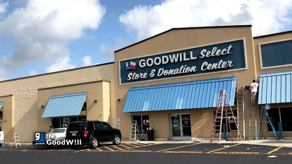 Goodwill Outlet Houston - Long Point