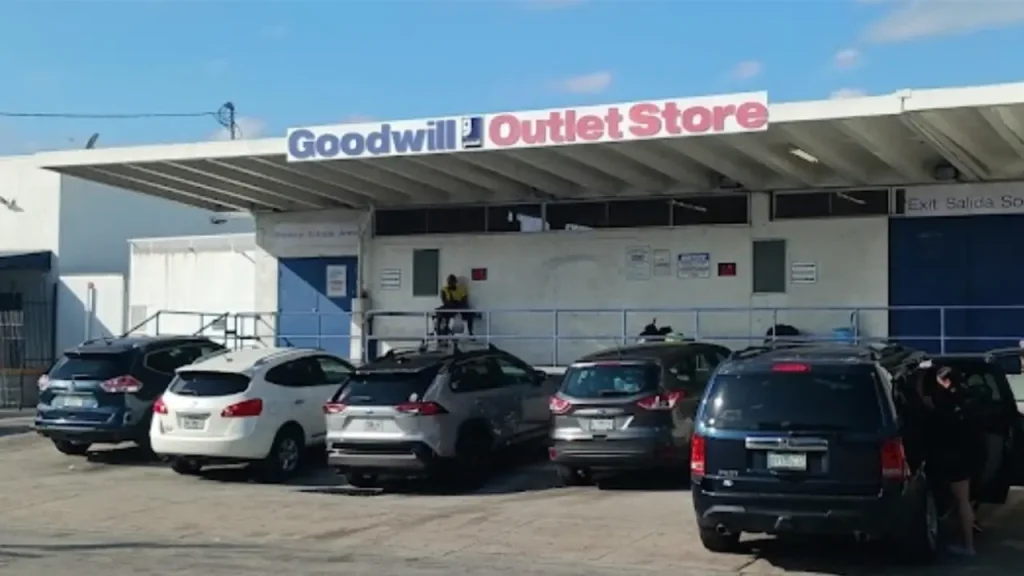 Goodwill Outlet Miami - Allapattah