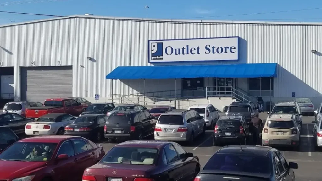 Goodwill Outlet Berry Hill